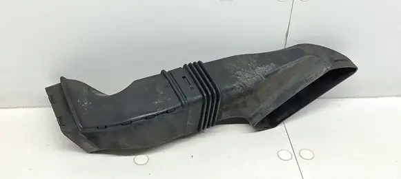 Jaguar XE Air intake duct part GX739A675BB