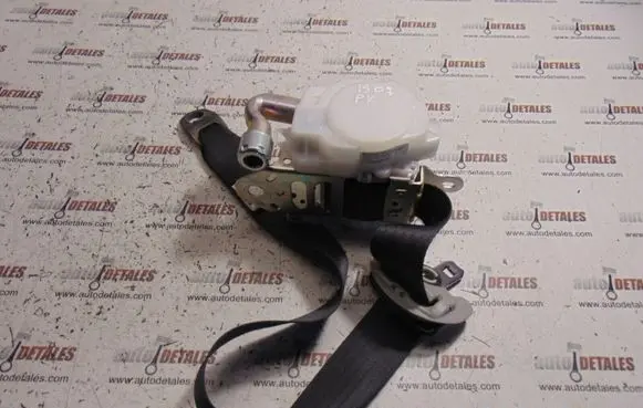Lexus IS 220D-250-350 Front seatbelt 7M8750P