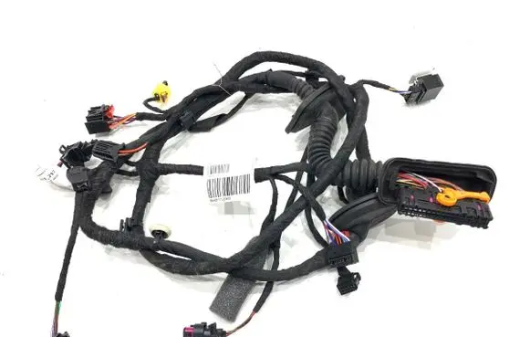 Skoda Scala Front door wiring loom 