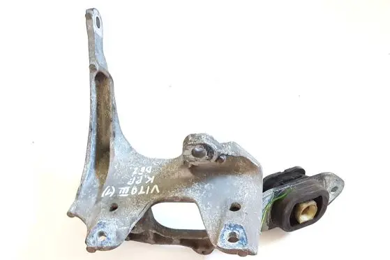 Mercedes-Benz V Class W447 Gearbox mount A4472420001