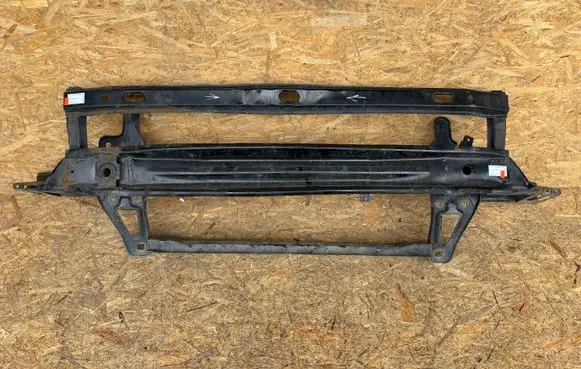 Volkswagen Crafter Front bumper cross member C02166