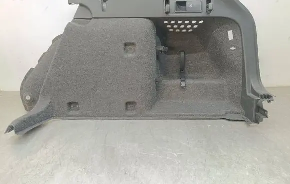 Skoda Octavia Mk3 (5E) Trunk/boot side trim panel 5E9867428AQ 17042015 T15B19