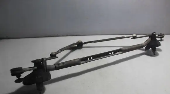 Dodge Caliber Front wiper linkage 