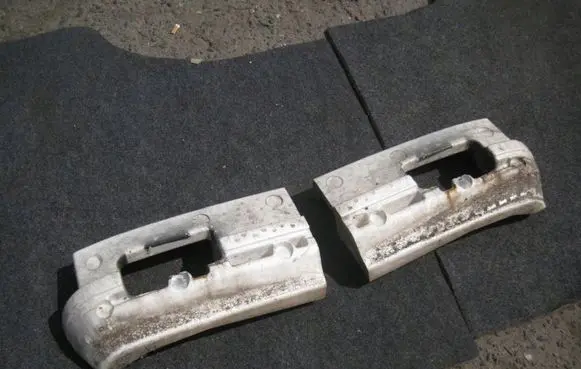 Honda Legend Rear bumper foam support bar 