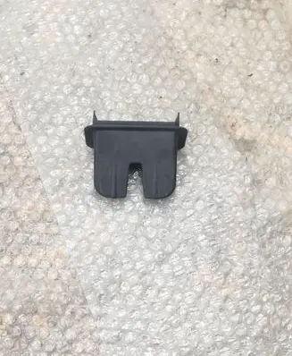 Audi A6 S6 C7 4G Tailgate/boot lid lock trim 4H0827520