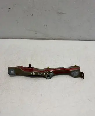 Renault Clio IV Fender mounting bracket 641351725R