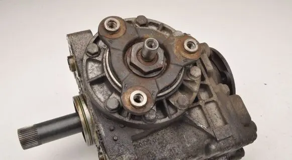 Audi A3 S3 8L Rear gearbox reducer/haldex oil pump 7902220
