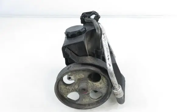 Peugeot 206 Power steering pump 26079836QN 9662127480