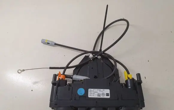 Volkswagen Up Climate control unit 1S0820045R