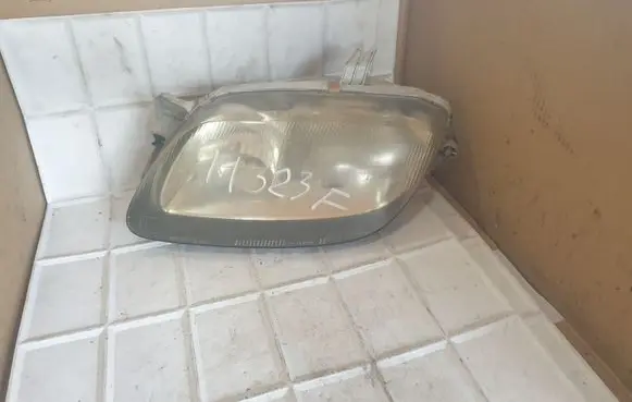 Mazda 323 F Headlight/headlamp 11061703