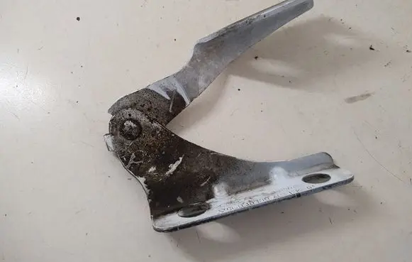 Ford Transit Engine bonnet/hood hinges 6C1110800AC