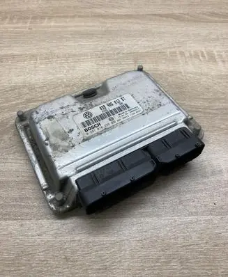 Seat Toledo II (1M) Engine control unit/module ECU 038906012BT 0281010229