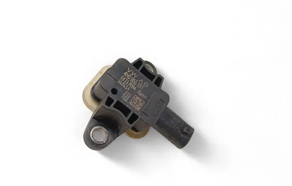 Volkswagen Polo V 6R Airbag deployment crash/impact sensor 4H0955557