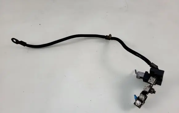 Nissan Pathfinder R51 Positive cable (battery) 294G01V10A