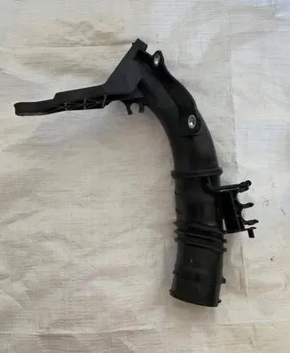 Ford C-MAX II Intercooler hose/pipe