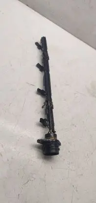 Volkswagen PASSAT B6 Fuel injector wires 038971600