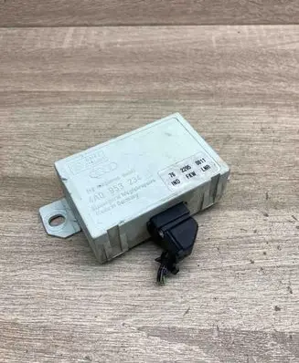 Audi A4 S4 B5 8D Immobilizer control unit/module 4A0953234 Used