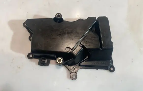Volkswagen Golf V other engine part 03F103464C