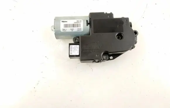 Mercedes-Benz GLK (X204) Sunroof motor/actuator 2048200708 10006326F