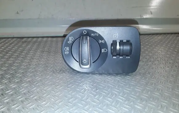 Audi A1 Light switch 8X1941531AD BK710022918