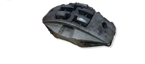 BMW 5 G30 G31 G38 Front brake caliper 6885621