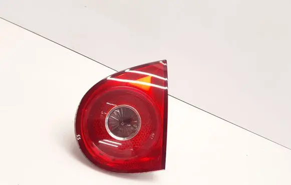 Volkswagen Golf V Tailgate rear/tail lights 1K6945094F