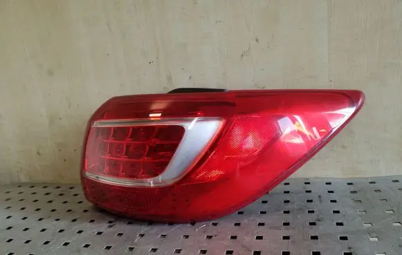 KIA Sportage Rear/tail lights 924023W0