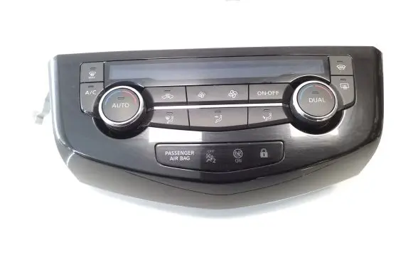 Nissan Qashqai Climate control unit 275004EA1A