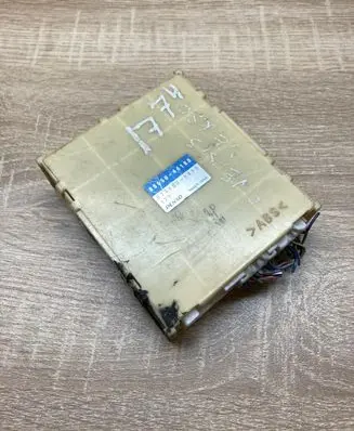 Toyota Avensis Verso Other control units/modules 8865044180 0771005490