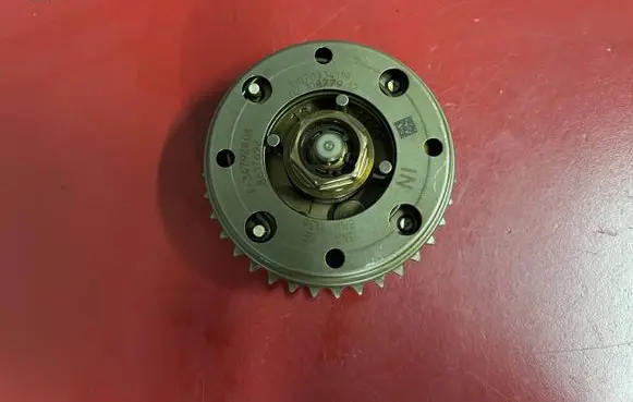 BMW X3 G01 Camshaft pulley/ VANOS 8617692 11368617692