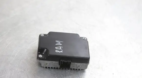 Dodge RAM 1500 DS Voltage converter inverter 05026486AA