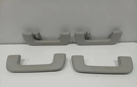 Toyota RAV 4 (XA40) A set of handles for the ceiling 1746152130