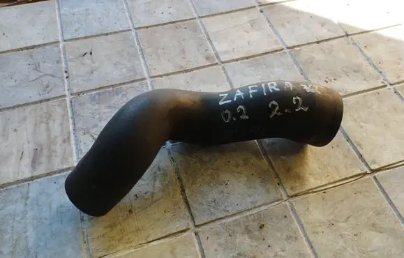 Opel Zafira A Intercooler hose/pipe