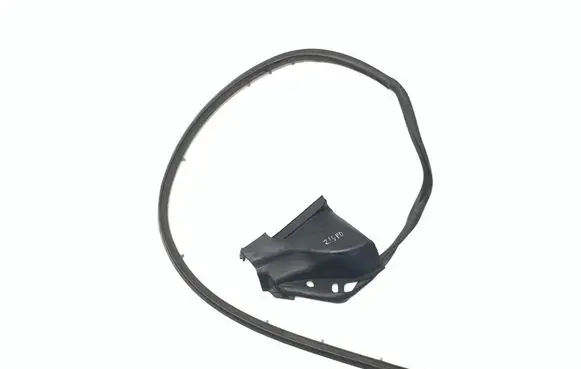 Jaguar XK - XKR Front door rubber seal C2P20355