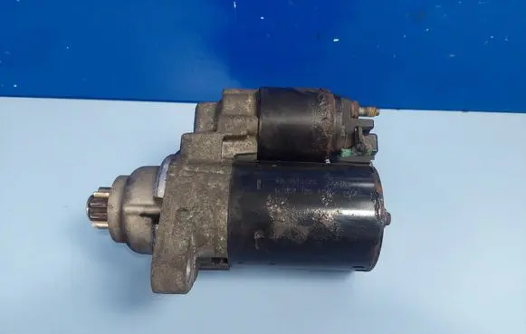 Skoda Fabia Mk1 (6Y) Starter motor 02T911023G 0001120400