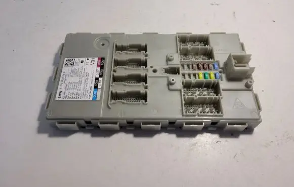 BMW 7 G11 G12 Comfort/convenience module 61356820556 9820556 5WK50630KBR