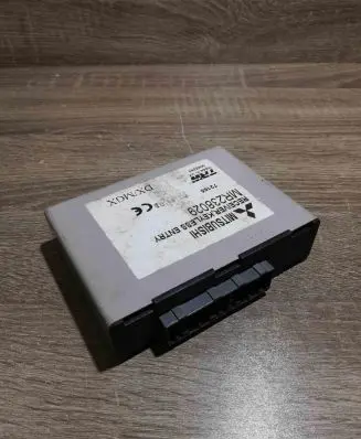 Mitsubishi Space Star Door central lock control unit/module MR238029 0065383