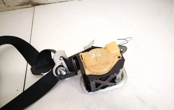 Mazda CX-7 Front seatbelt tkah2eh910 tk-ah2-eh910