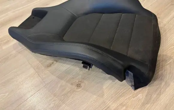 Mercedes-Benz E C207 W207 Driver seat console base A2079101005 2079101005 6043808N01