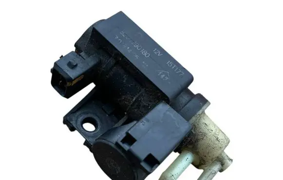 Nissan Qashqai Turbo solenoid valve 8200790180 70181405