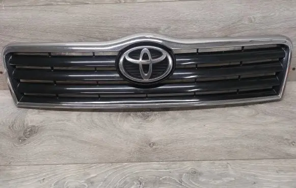 Toyota Avensis T250 Front grill 5311405060 32320010