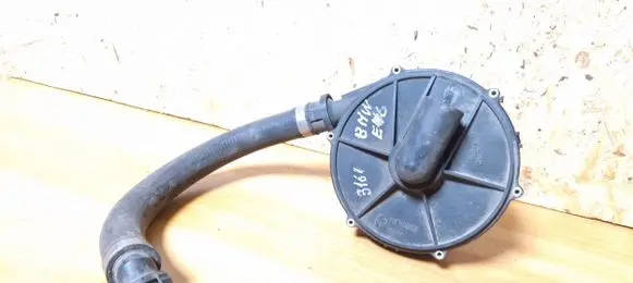 BMW 3 E46 Intake resonator 1714215
