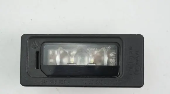Volkswagen PASSAT B7 Number plate light 3AF943021A
