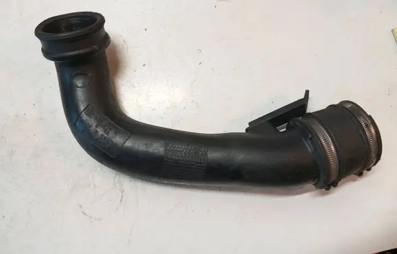 Volvo V70 Intercooler hose/pipe 30741667