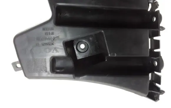 Volvo S60 Front bumper mounting bracket 30796625
