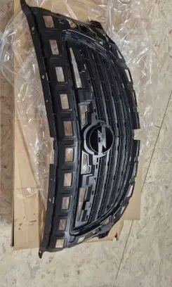 Opel Insignia A Front grill 13268730