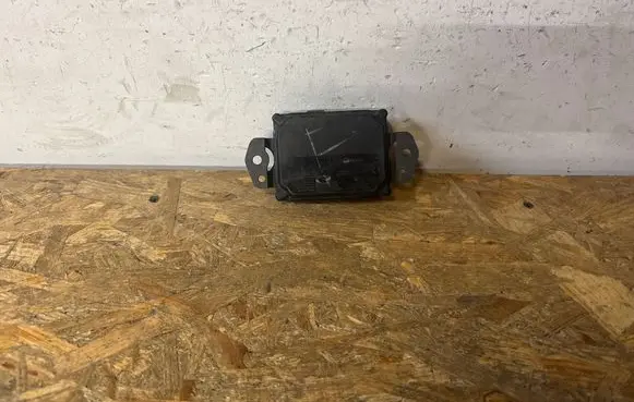 Toyota RAV 4 (XA50) Distronic sensor radar 8821062020 811300924717 2301008113