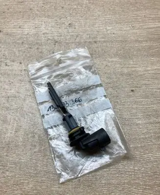 Opel Astra J Coolant level sensor 13393366 R12585