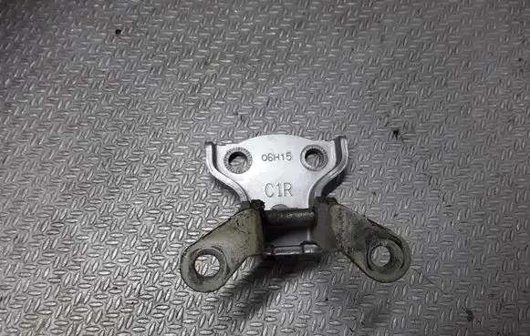Opel Antara Rear door upper hinge 06H15