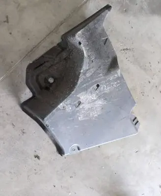 Toyota bZ4X Rear underbody cover/under tray 5762742010